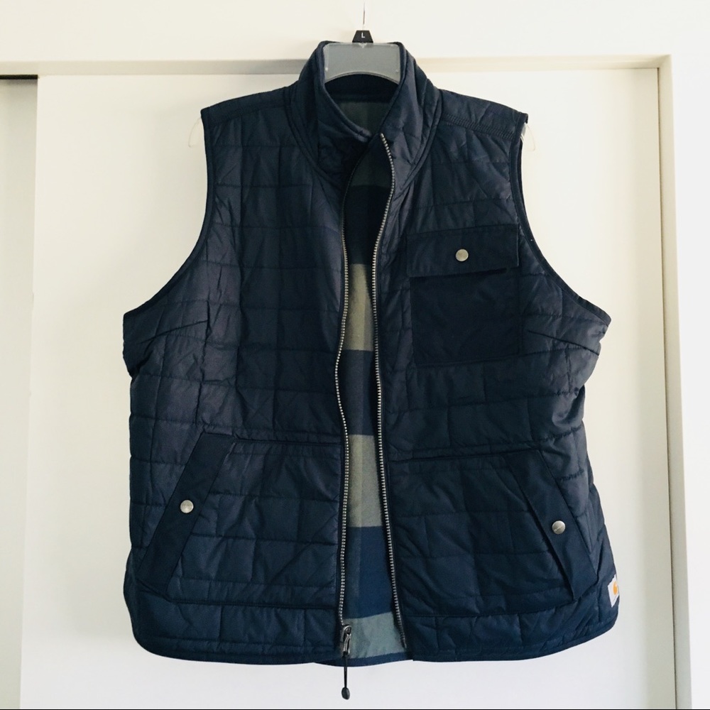 NWOT Women’s Carhartt Reversible Vest